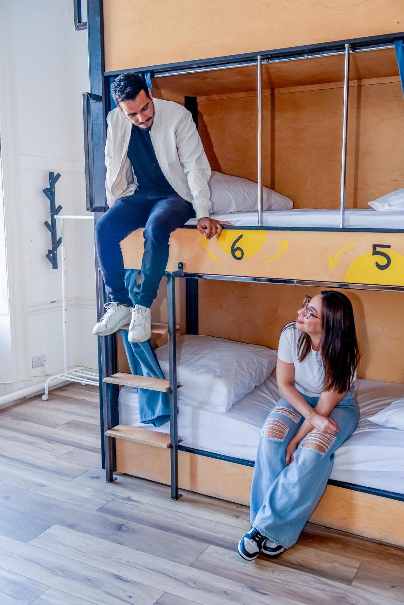 Leevin Hostel George Dublin Eksteriør bilde